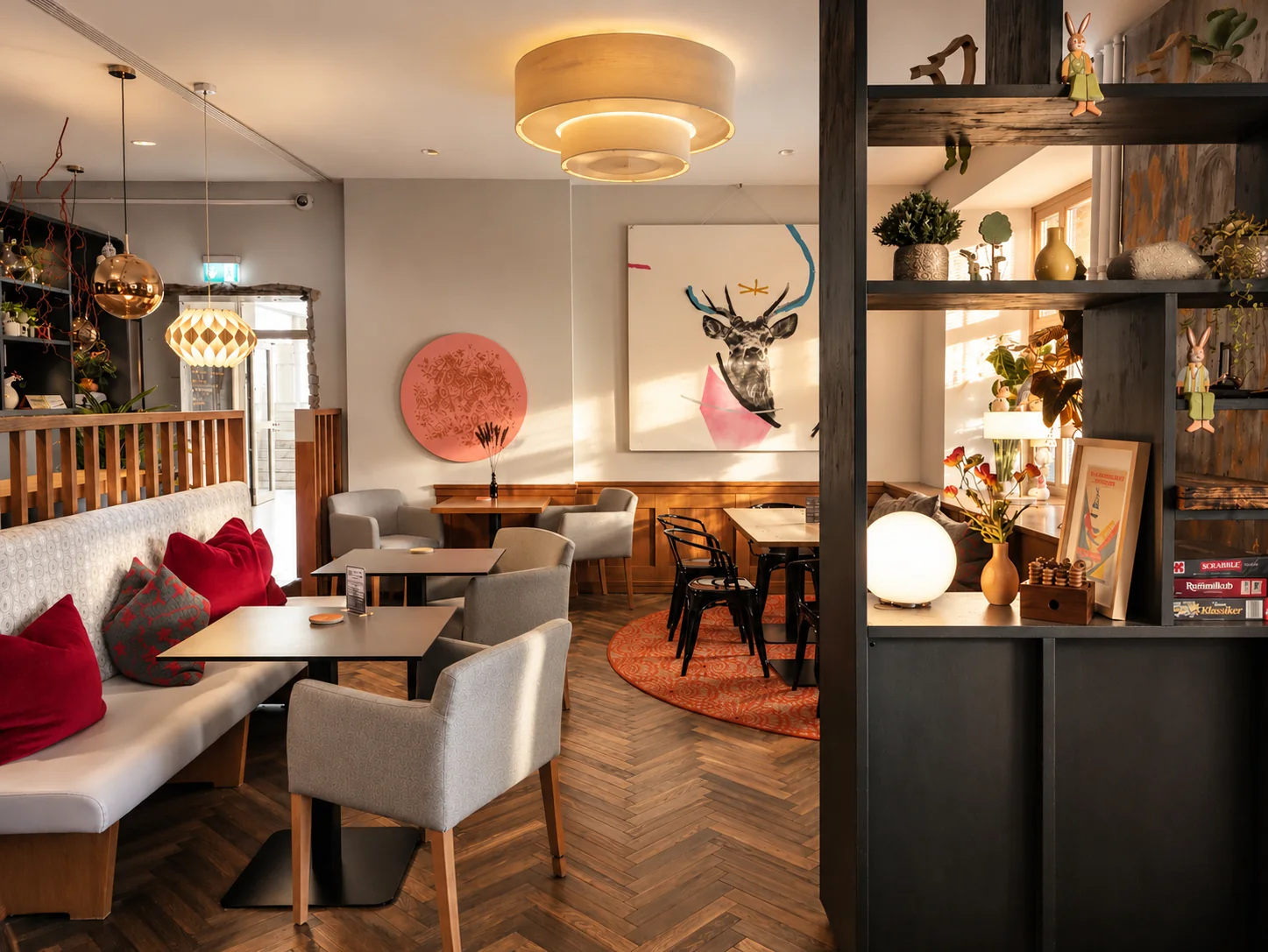Lounge und Living Area mit gemütlichen Sitzplätzen im Townhouse Ruhpolding
